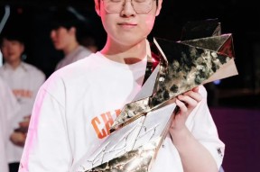 NG28-包含Faker新星出色防守表现惊艳，中国队未来可期！的词条