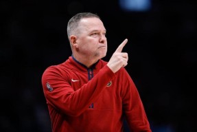 南宫28-Ming遭遇二十连败，掘金教练面临压力！的简单介绍